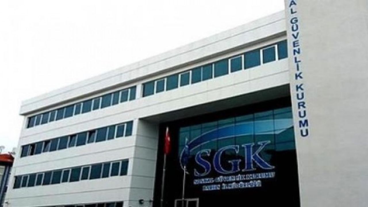 SGK'dan 'emekliye 3 maaş avans' açıklaması!