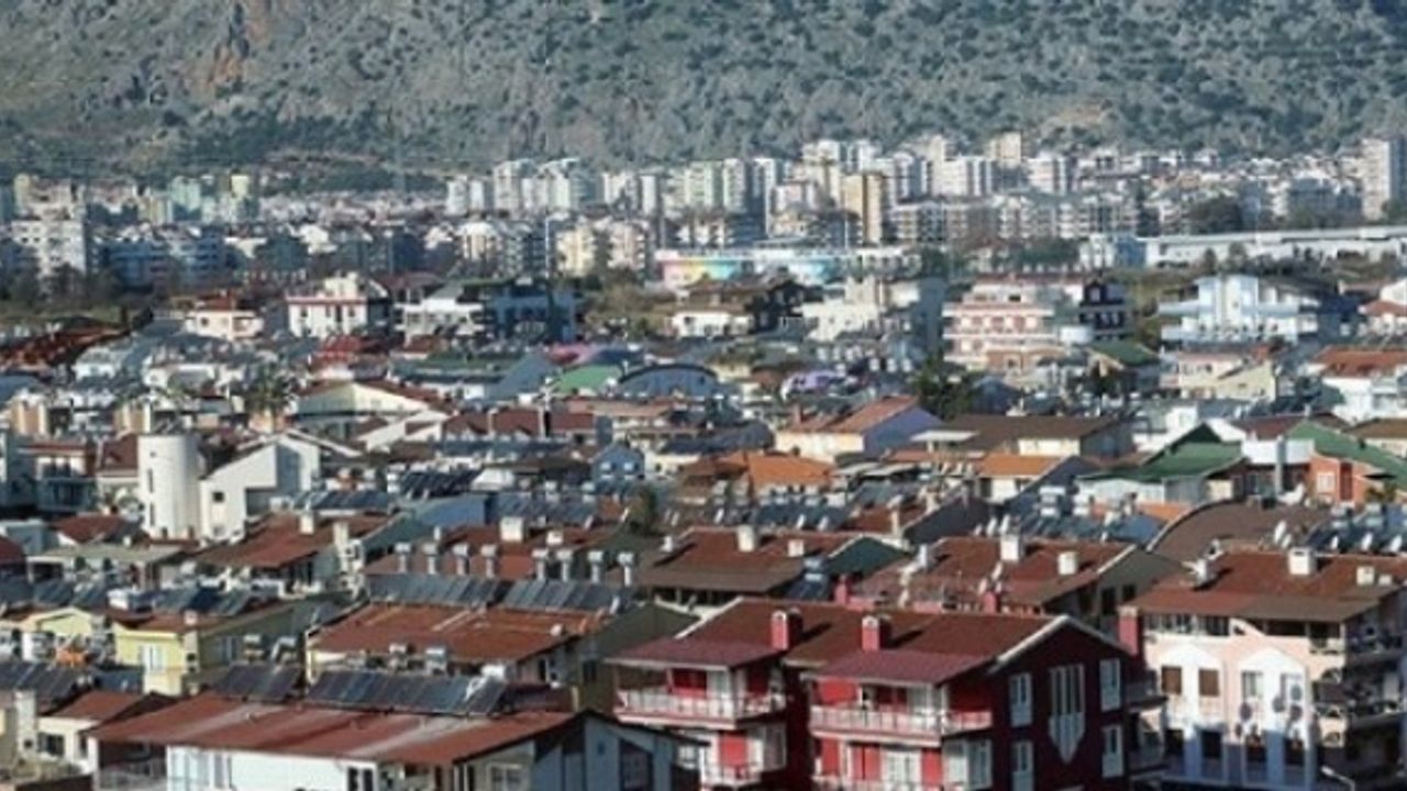 Türkiye'de konut satışları yüzde 5,4 azaldı