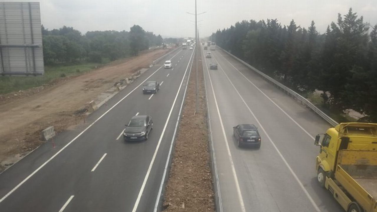 Kocaeli'de D-100 Köseköy etabı trafiğe açıldı