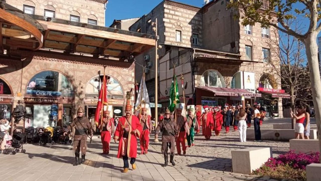 Bursa'da Hanlar Bölgesi'nde kültür sanat buluşmaları