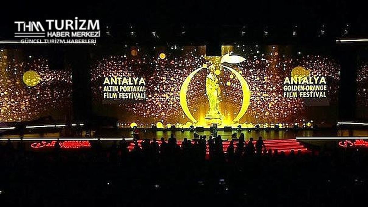 Kültür ve Turizm Bakanlığı Altın Portakal Film Festivali’nden çekildi