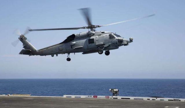 Avustralya Askeri Helikopteri Düştü, Mürettebat Kayıp