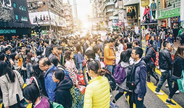 Çin Seyahat Kısıtlamalarını Hafifletiyor