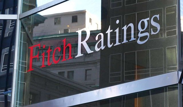 Fitch Ratings, ABD'nin Kredi Notunu Düşürdü