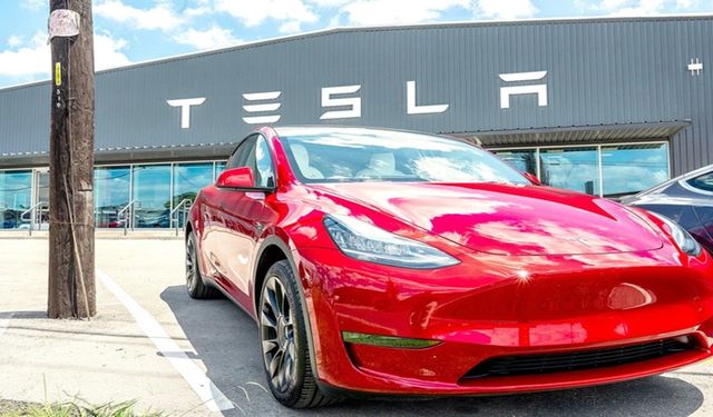 Tesla Türkiye'de Dünya Rekorunu Kırmaya Çok Yakın