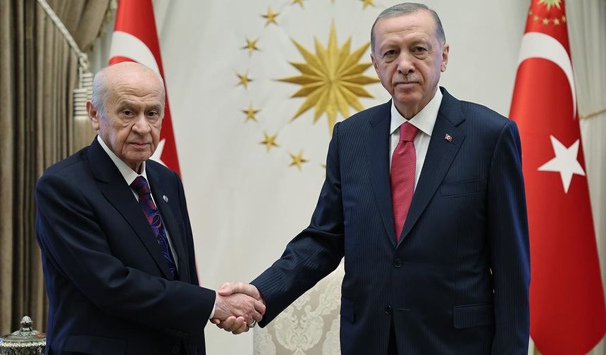 Cumhurbaşkanı Erdoğan Bahçeli ile görüşüyor! İki liderden sürpriz toplantı
